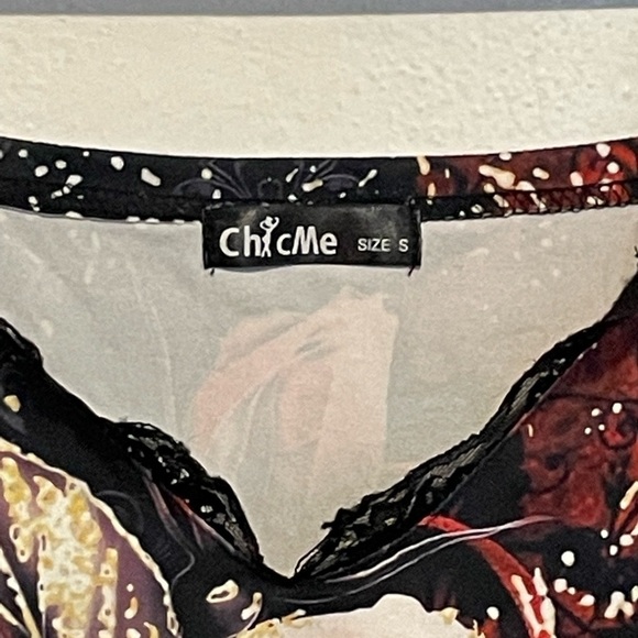 ChicMe Rose Petal Tank Top Sexy Lace Deep V Neck Size Small - Picture 4 of 4